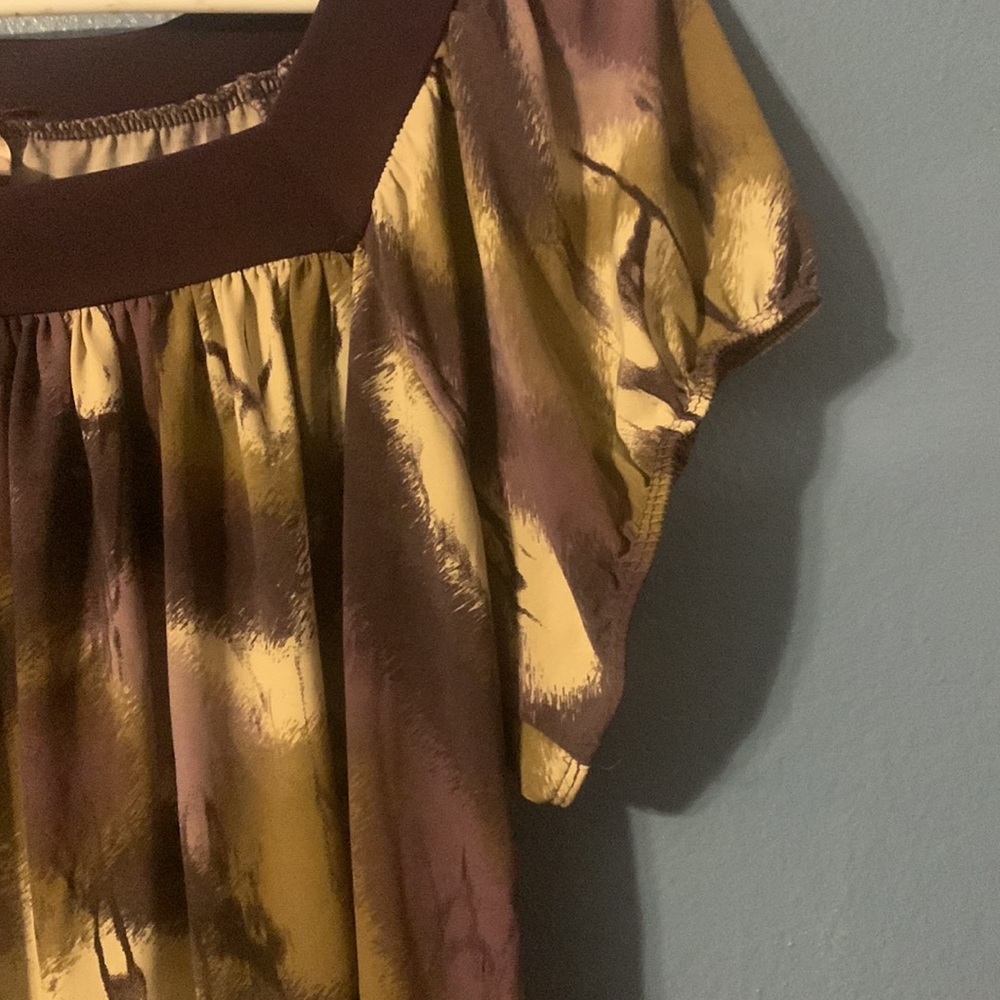 Flattering pullover blouse - Picture 3 of 7